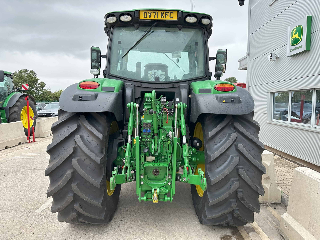 John Deere 6155R - Trattore: foto 3 John Deere 6155R - Trattore: foto 3