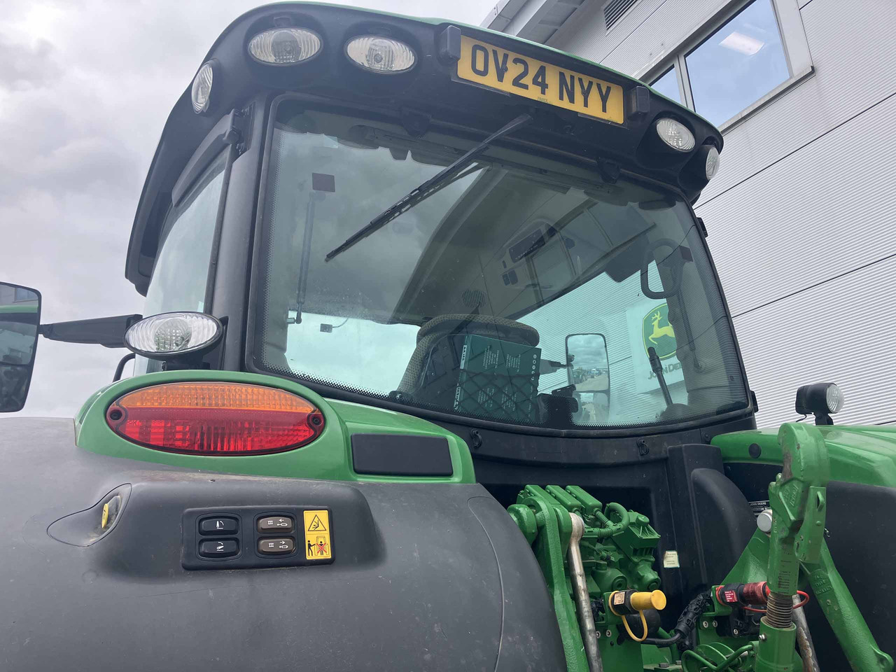 Trattore John Deere 6R 155: foto 15 Trattore John Deere 6R 155: foto 15