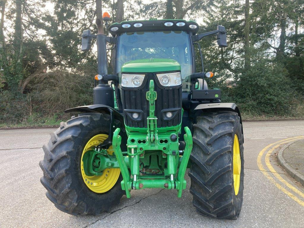 John Deere 6R 215 - Trattore: foto 3 John Deere 6R 215 - Trattore: foto 3