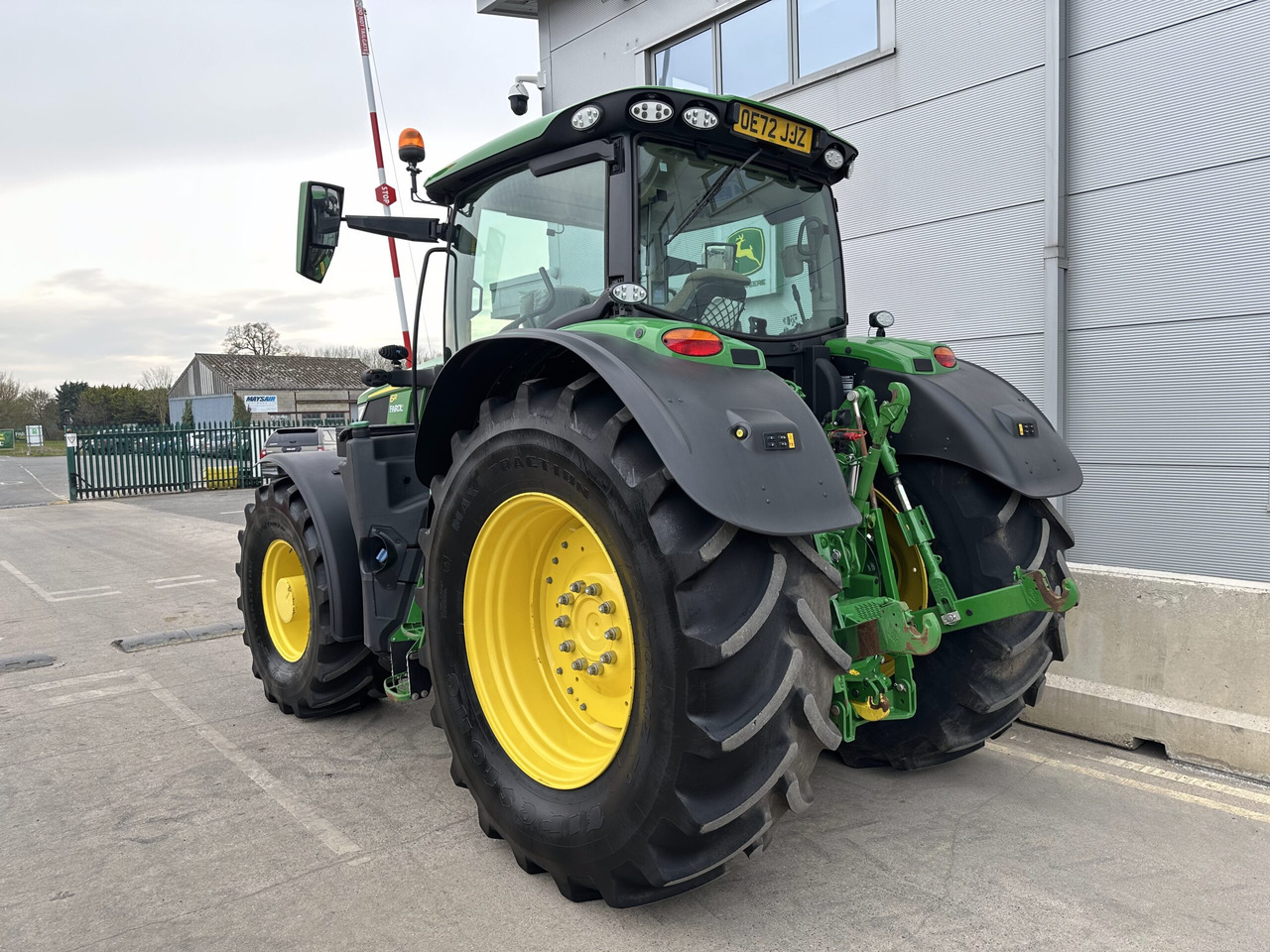 John Deere 6R 215 - Trattore: foto 3 John Deere 6R 215 - Trattore: foto 3