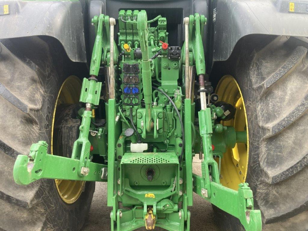 John Deere 6R 215 - Trattore: foto 5 John Deere 6R 215 - Trattore: foto 5