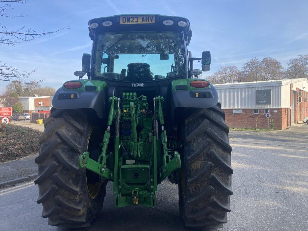 John Deere 6R 215 - Trattore: foto 4 John Deere 6R 215 - Trattore: foto 4