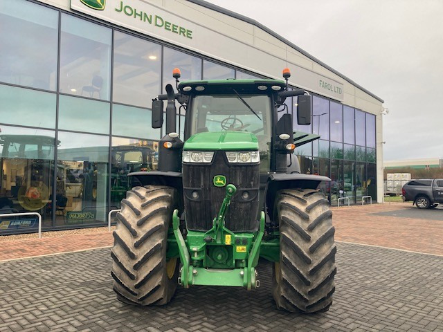 John Deere 7310R - Trattore: foto 2 John Deere 7310R - Trattore: foto 2