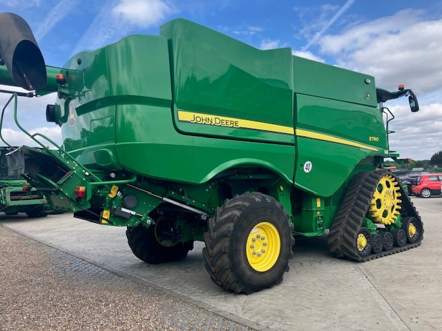 John Deere S790 - Mietitrebbia: foto 4 John Deere S790 - Mietitrebbia: foto 4