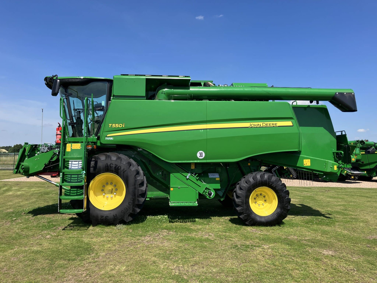 John Deere T550i - Mietitrebbia: foto 2 John Deere T550i - Mietitrebbia: foto 2