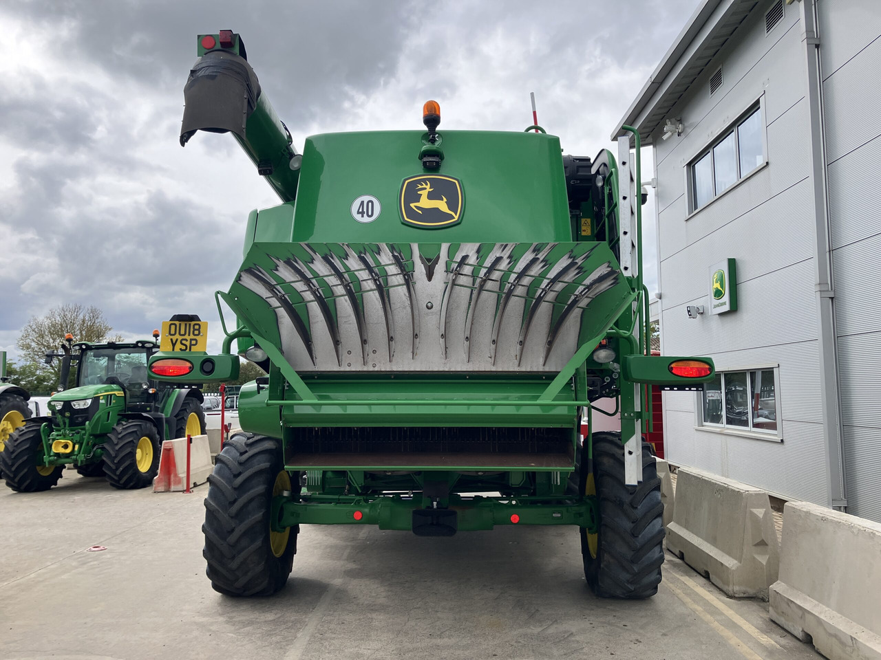 John Deere T670i HillMaster - Mietitrebbia: foto 5 John Deere T670i HillMaster - Mietitrebbia: foto 5