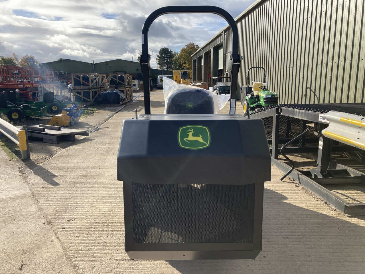 John Deere X950R ride on mower - Tagliaerba: foto 4 John Deere X950R ride on mower - Tagliaerba: foto 4