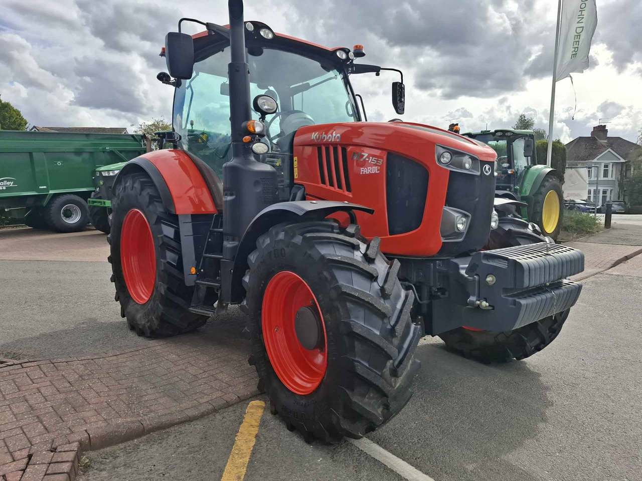 Kubota M7153 - Trattore: foto 4 Kubota M7153 - Trattore: foto 4