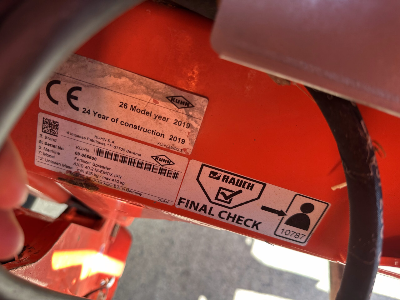Spandiconcime Kuhn Axis 40.2 M-EMC-W: foto 10