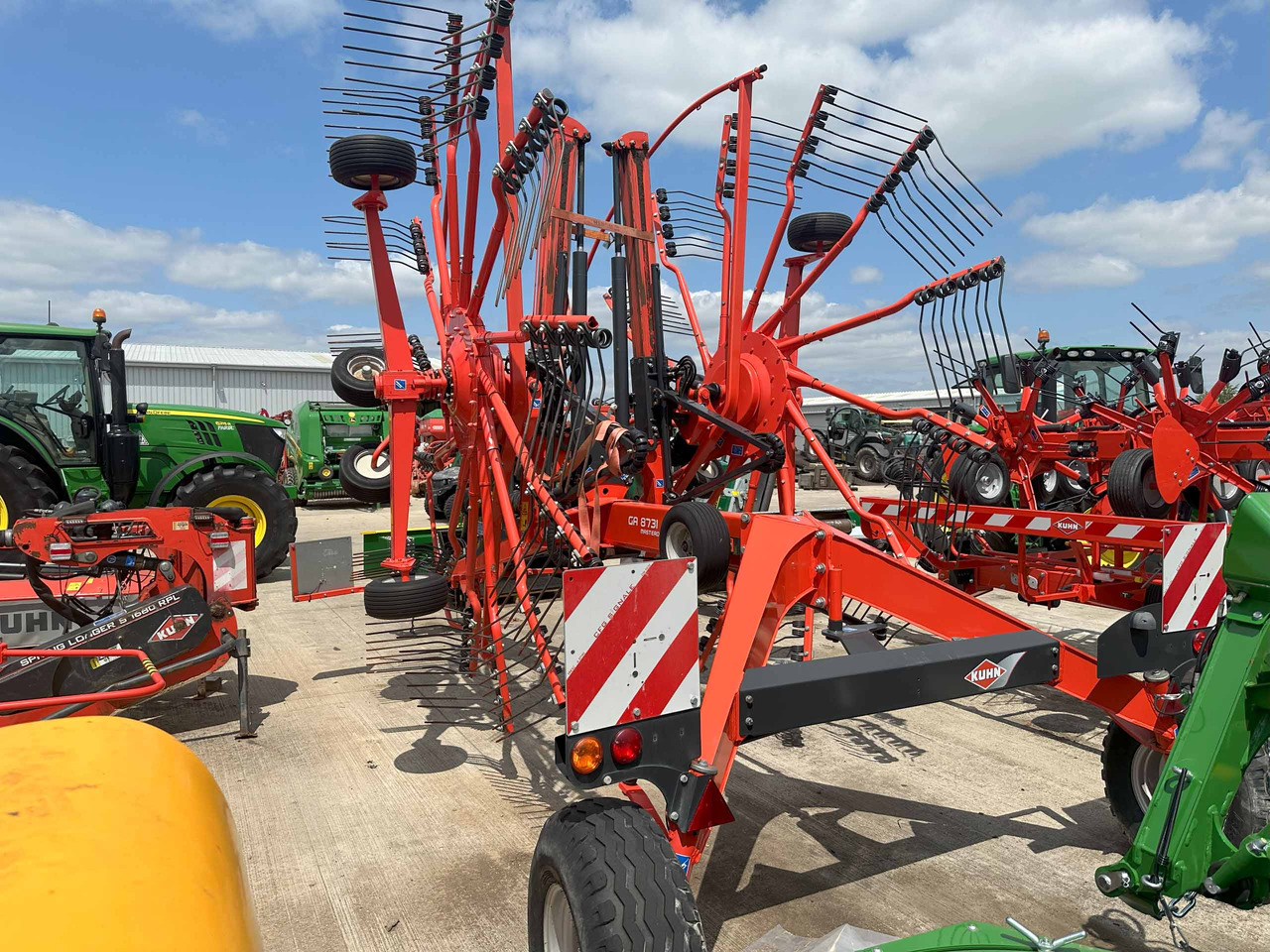 Kuhn GA8731 - Macchina da fienagione: foto 4 Kuhn GA8731 - Macchina da fienagione: foto 4