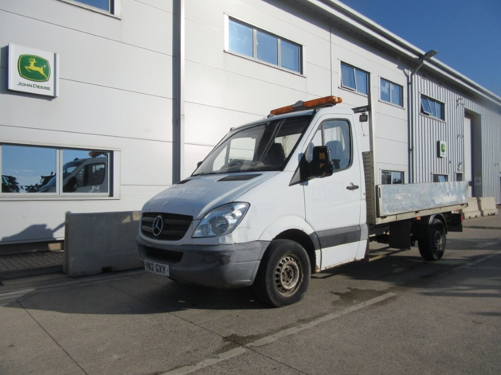 MERCEDES-BENZ SPRINTER 313 CDI FLAT BED - Furgone con cassone fisso, Veicolo speciale/ Comunale: foto 1 MERCEDES-BENZ SPRINTER 313 CDI FLAT BED - Furgone con cassone fisso, Veicolo speciale/ Comunale: foto 1