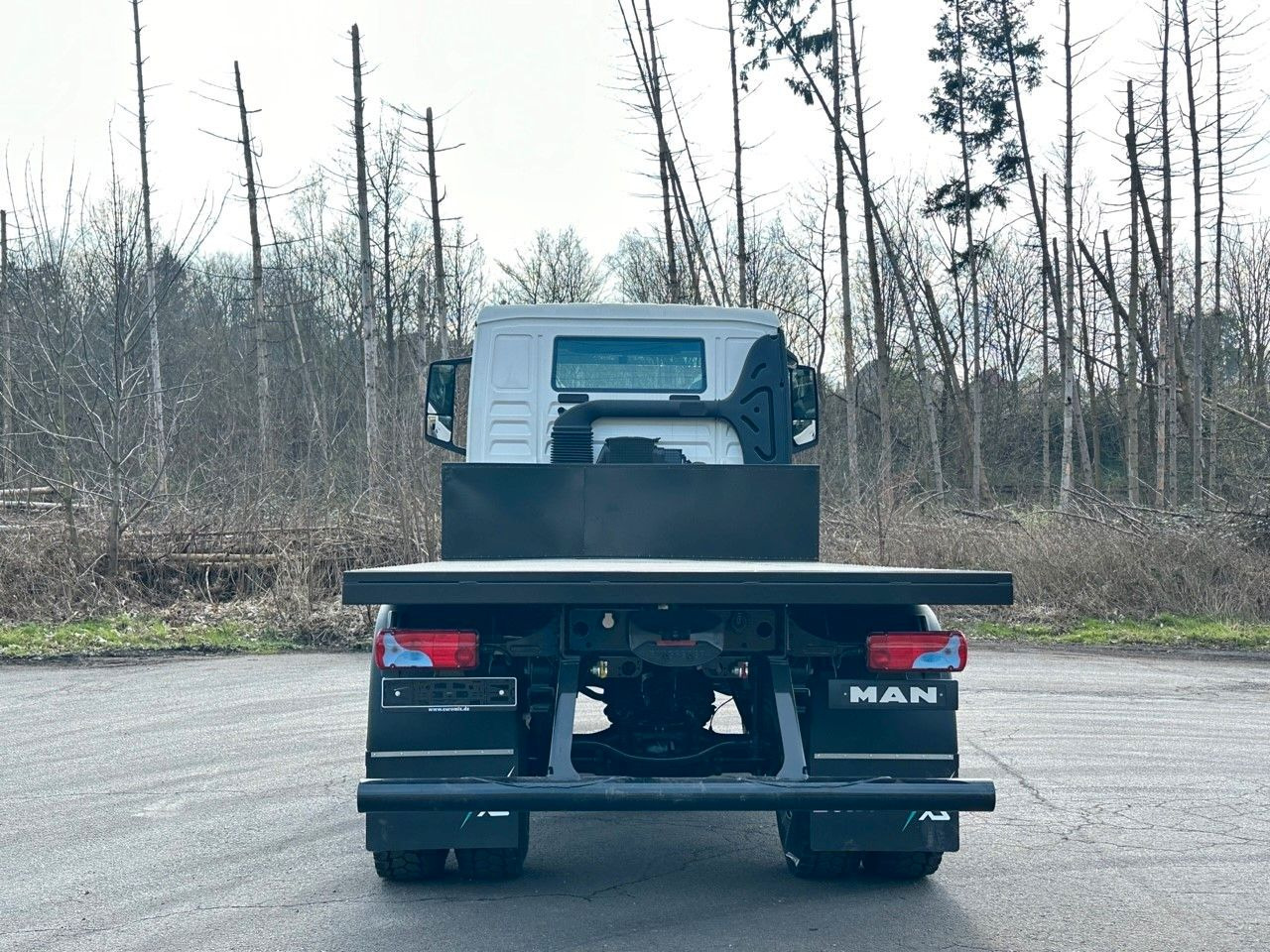 MAN TGM 18.320 4x4 Euro 6e Plato - Autocarro con pianale/ Cassone fisso: foto 5 MAN TGM 18.320 4x4 Euro 6e Plato - Autocarro con pianale/ Cassone fisso: foto 5