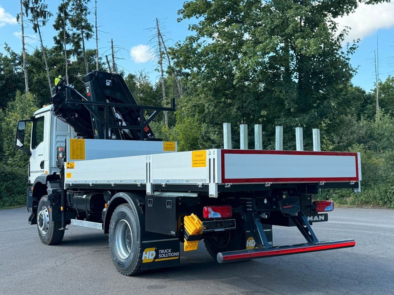 MAN TGM 18.320 4x4 Hiab 228-4 Kran - Camion con gru: foto 5 MAN TGM 18.320 4x4 Hiab 228-4 Kran - Camion con gru: foto 5