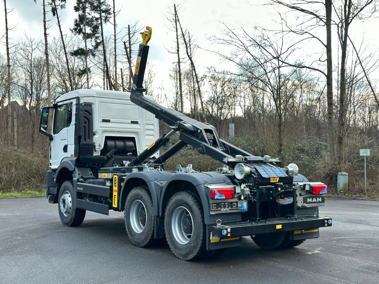 MAN TGS 33.440 6x4 Euro6e Abrollkipper Hyva - Autocarro scarrabile, Camion con gru: foto 4 MAN TGS 33.440 6x4 Euro6e Abrollkipper Hyva - Autocarro scarrabile, Camion con gru: foto 4