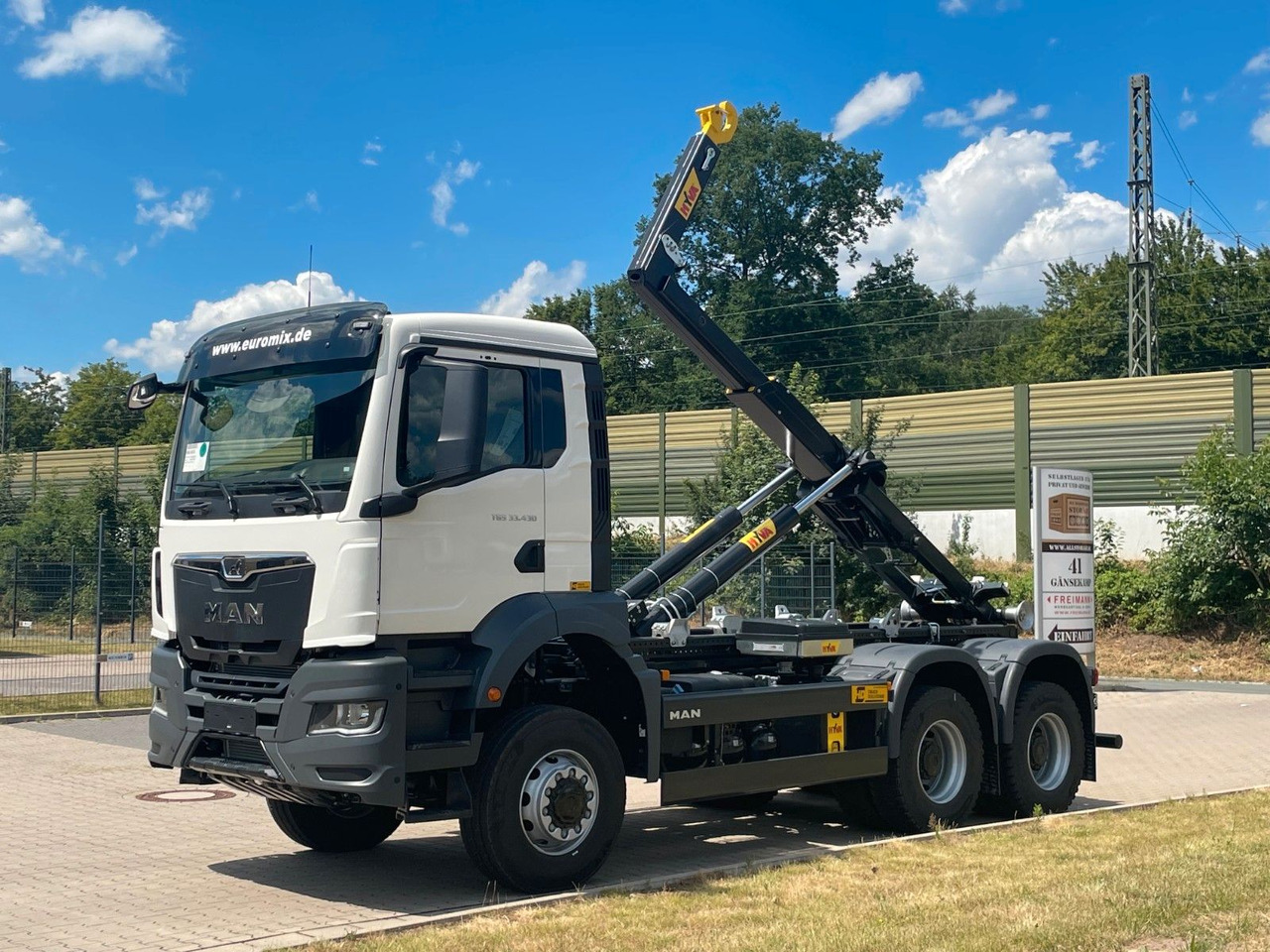 MAN TGS 33.440 6x6 Euro6e Hyva - Hiab MultiLift - Autocarro scarrabile, Camion con gru: foto 1 MAN TGS 33.440 6x6 Euro6e Hyva - Hiab MultiLift - Autocarro scarrabile, Camion con gru: foto 1