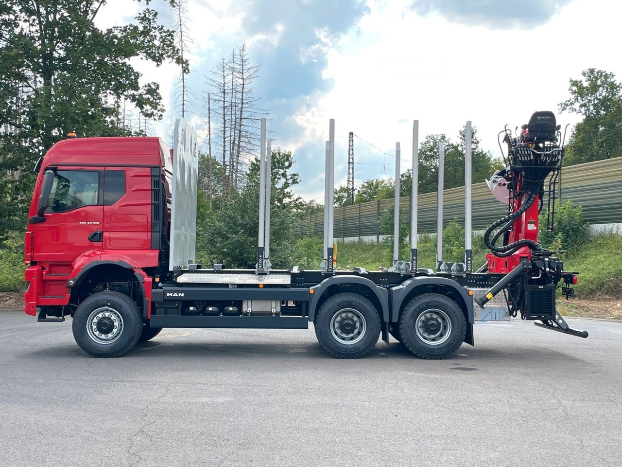 MAN TGS 33.520 6X6 Euro6e Radstand 3900mm EPSILON - Camion trasporto legname, Camion con gru: foto 4 MAN TGS 33.520 6X6 Euro6e Radstand 3900mm EPSILON - Camion trasporto legname, Camion con gru: foto 4
