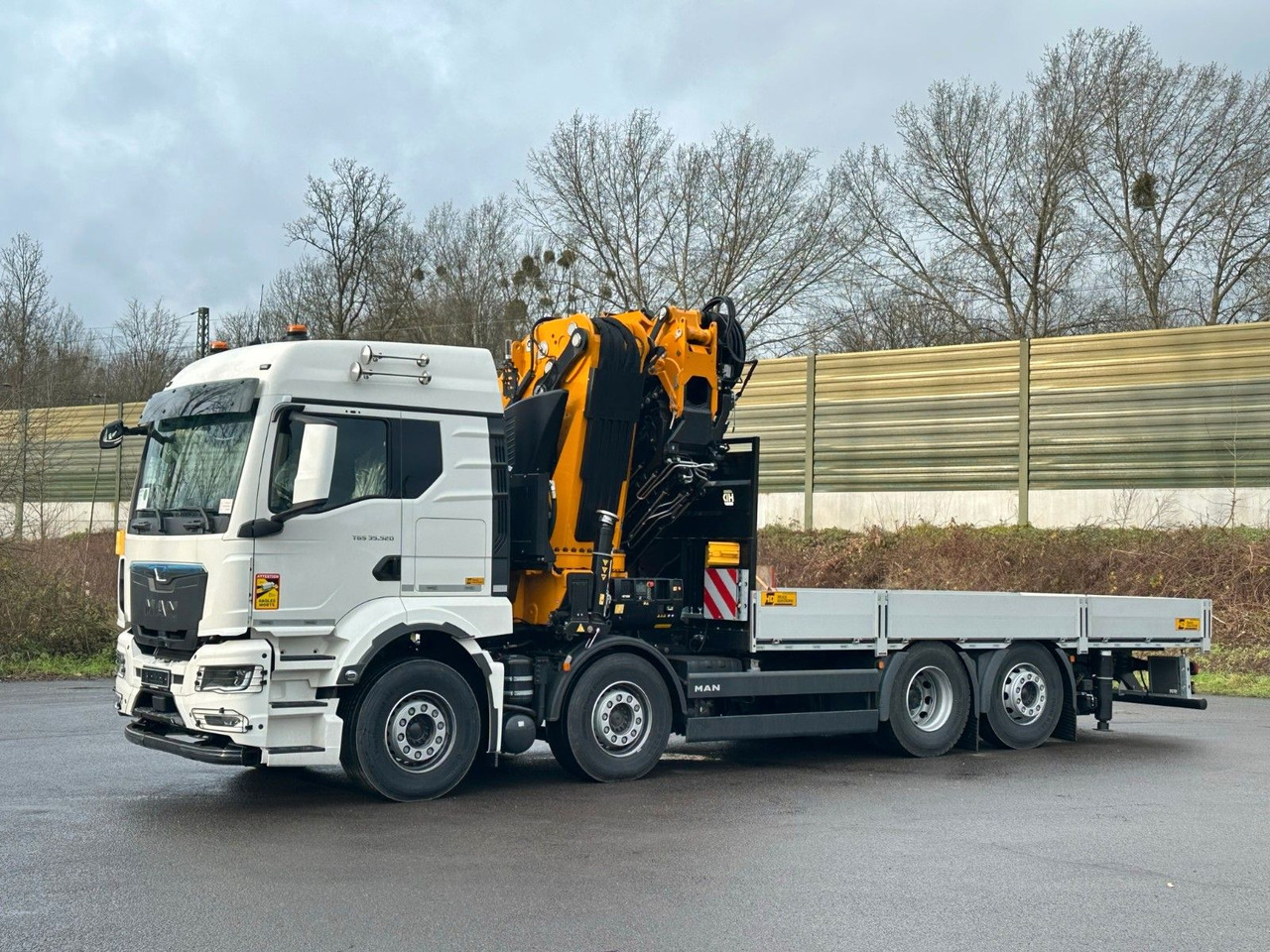 MAN TGS 35.520 8X2 Hiab EFFER 955-8s +Jib 6s - Camion con gru: foto 4 MAN TGS 35.520 8X2 Hiab EFFER 955-8s +Jib 6s - Camion con gru: foto 4