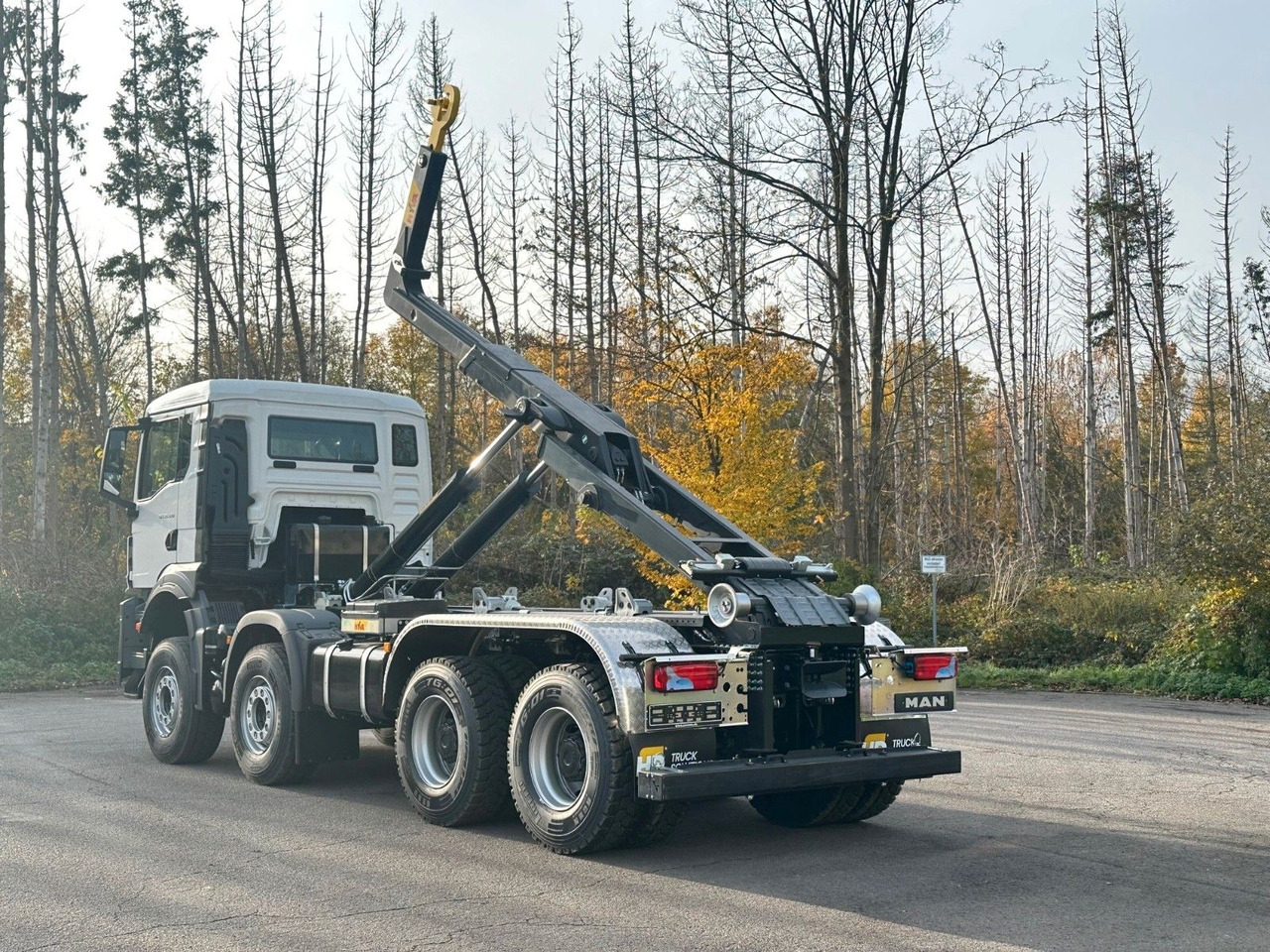 Autocarro scarrabile MAN TGS 35.520 8x4 Euro6e Hyva 26-55 Abrollkipper: foto 9