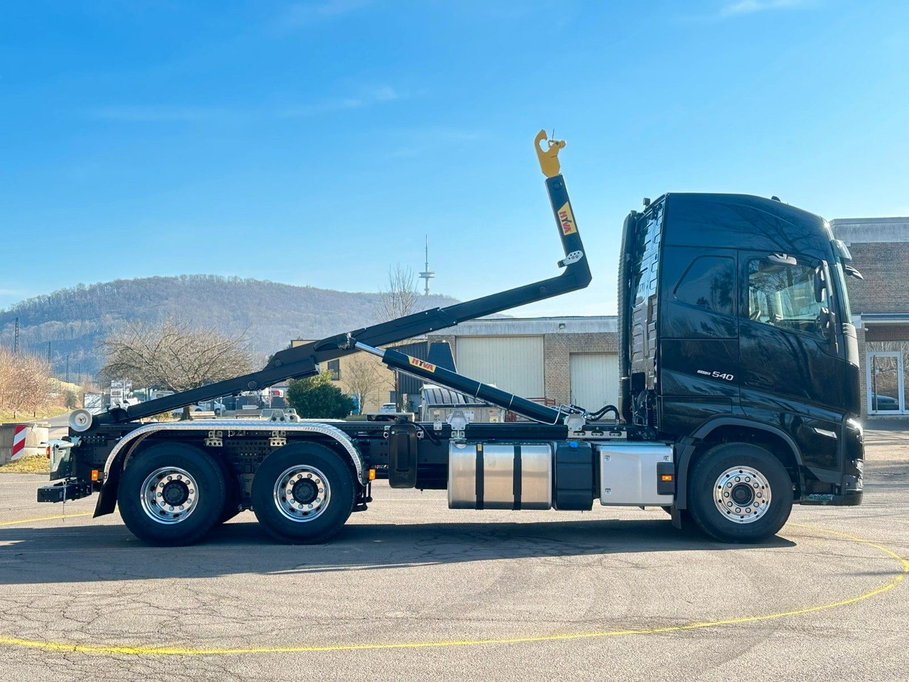Autocarro scarrabile, Camion con gru Volvo FH 540 6x4 Abrollkipper Hyva 20-60: foto 10