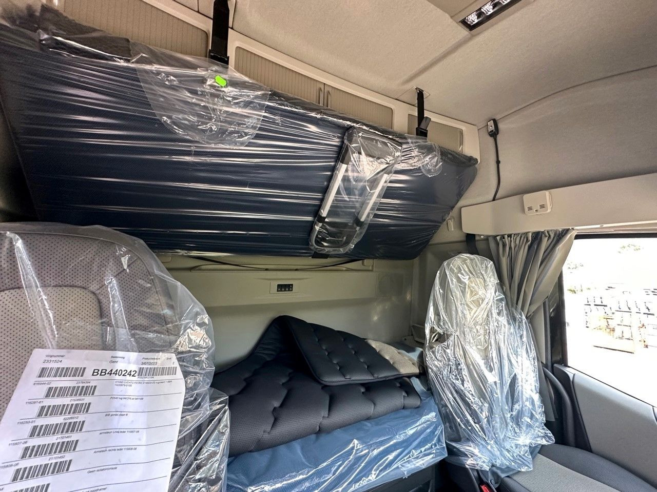 Autocarro scarrabile, Camion con gru Volvo FH 540 6x4 Abrollkipper Hyva 20-60: foto 16