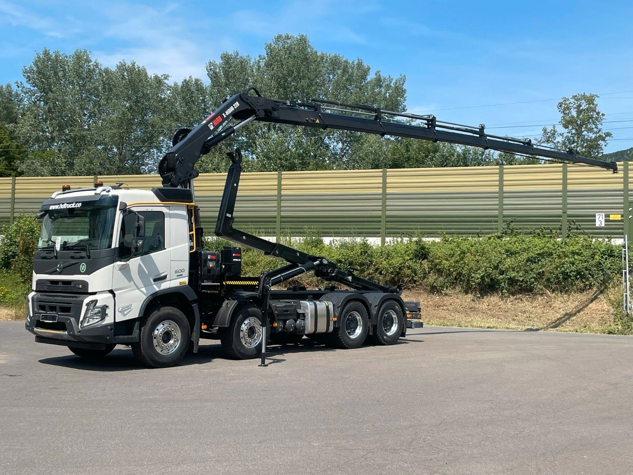Volvo FMX 500 8x4 Abrollkipper + Kran Hiab 228-6 - Autocarro scarrabile, Camion con gru: foto 1 Volvo FMX 500 8x4 Abrollkipper + Kran Hiab 228-6 - Autocarro scarrabile, Camion con gru: foto 1