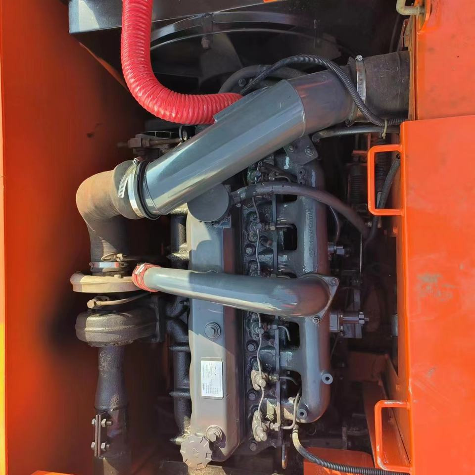 Doosan DH 150 LC-7 - Escavatore gommato: foto 2 Doosan DH 150 LC-7 - Escavatore gommato: foto 2