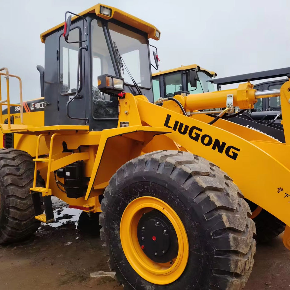 Good Condition 835 836 856 856H 862 856H Liugong 2023 Year Used 5tons Wheel Loader Second Hand Front End Loader - Pala gommata: foto 1 Good Condition 835 836 856 856H 862 856H Liugong 2023 Year Used 5tons Wheel Loader Second Hand Front End Loader - Pala gommata: foto 1