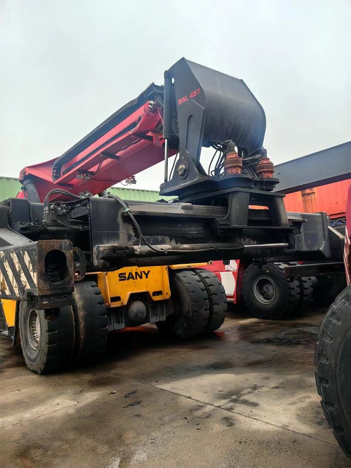 Good Condition USED Crane SRSC45C23 45 Ton Frontal Crane Container Crane - Reach stacker: foto 2 Good Condition USED Crane SRSC45C23 45 Ton Frontal Crane Container Crane - Reach stacker: foto 2