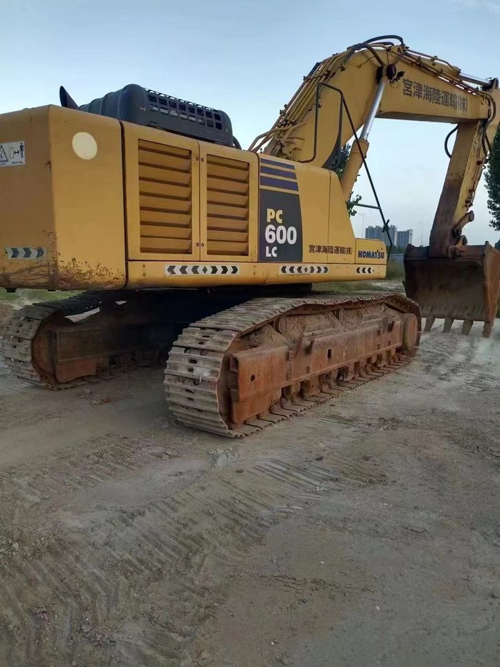 Original Good Condition USED Excavator PC600LC-8 60 Ton Excavator Crawler Excavator for Komatsu on Sale - Escavatore cingolato: foto 2 Original Good Condition USED Excavator PC600LC-8 60 Ton Excavator Crawler Excavator for Komatsu on Sale - Escavatore cingolato: foto 2