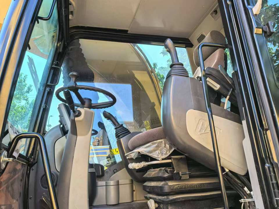 Used Caterpillar M315D2 Mini Wheel Excavator With Core Components for Diggers and Excavators - Escavatore gommato: foto 3 Used Caterpillar M315D2 Mini Wheel Excavator With Core Components for Diggers and Excavators - Escavatore gommato: foto 3