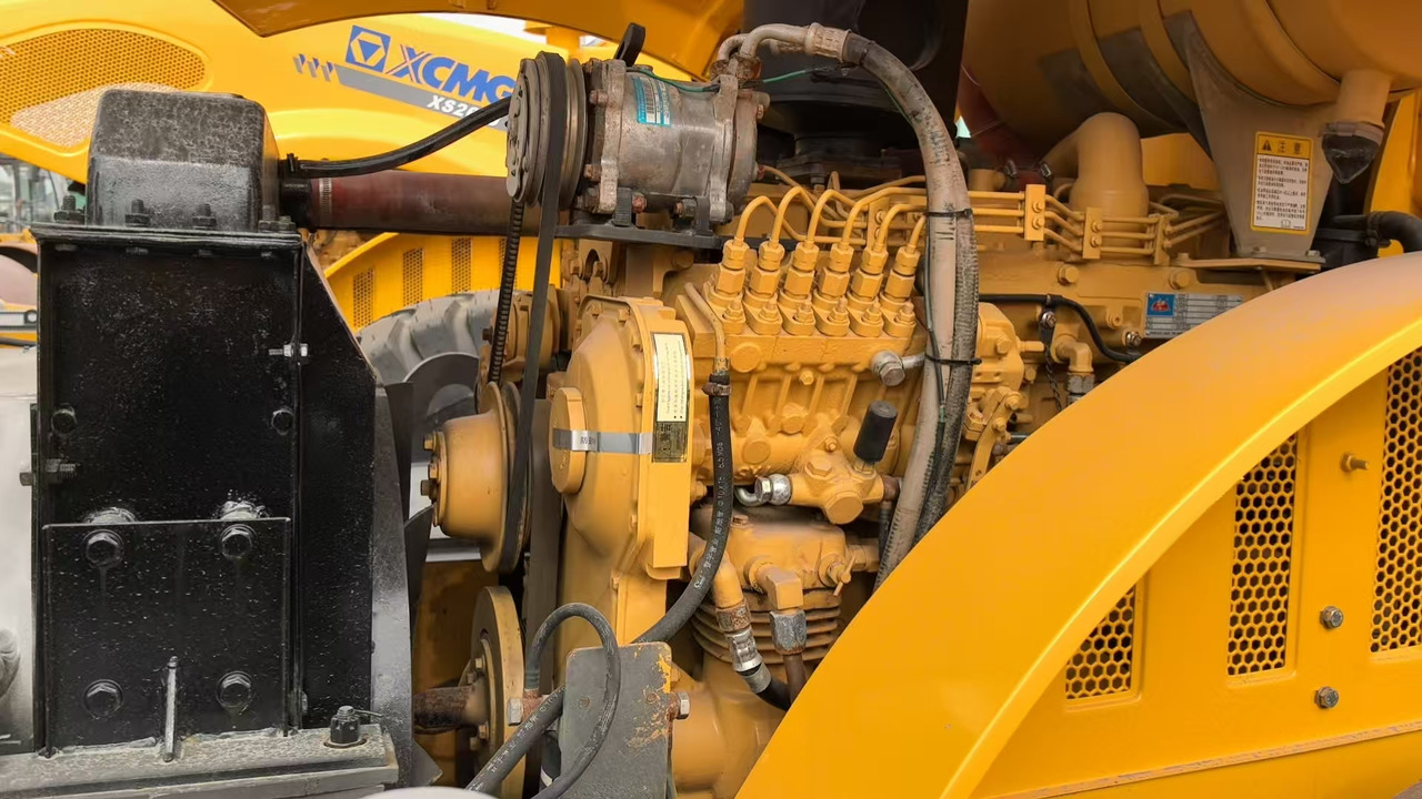 XCMG XS163J - Rullo compattatore/ Rullo compressore: foto 5 XCMG XS163J - Rullo compattatore/ Rullo compressore: foto 5
