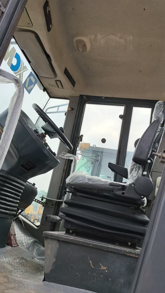 XCMG XS163J - Rullo compattatore/ Rullo compressore: foto 3 XCMG XS163J - Rullo compattatore/ Rullo compressore: foto 3