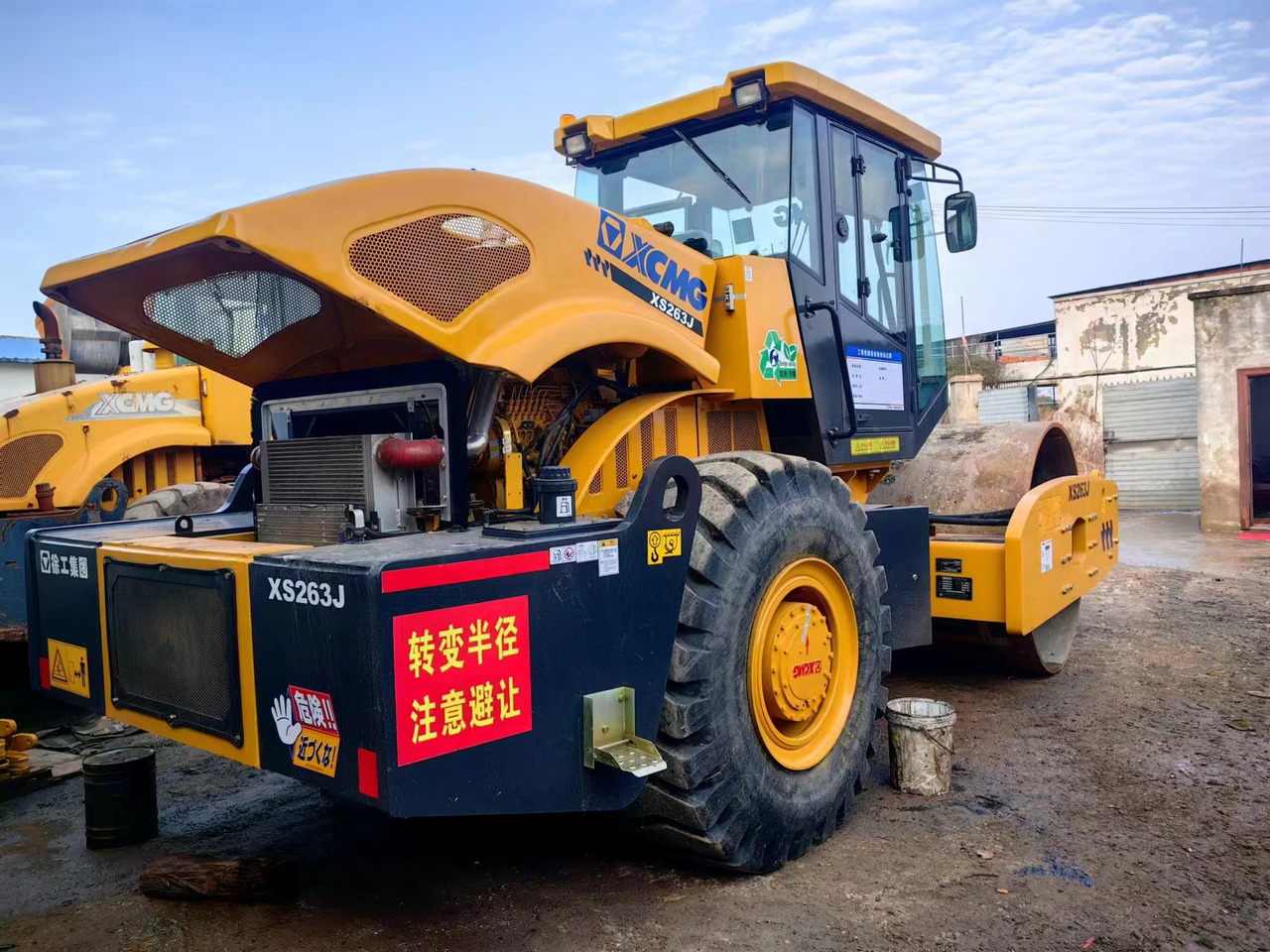 XCMG XS263J - Rullo compattatore/ Rullo compressore: foto 2 XCMG XS263J - Rullo compattatore/ Rullo compressore: foto 2