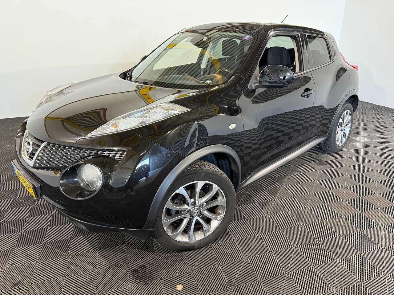 Nissan Juke 1.6 Tekna SH-369-T 215.081 km - Altra macchina: foto 1 Nissan Juke 1.6 Tekna SH-369-T 215.081 km - Altra macchina: foto 1