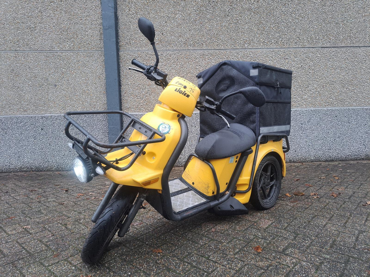 Ligier L2e-P Postscooter - Motocicletta: foto 1 Ligier L2e-P Postscooter - Motocicletta: foto 1