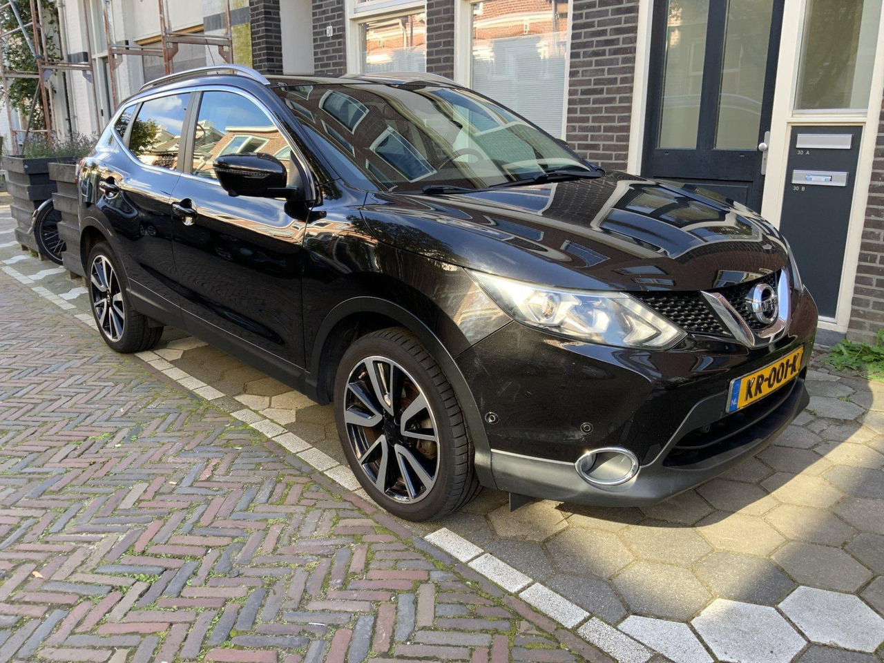 Nissan | Qashqai | 1.2 Tekna | 2016 | 193.328 km | Automaat | KR001K | Logisch - SUV/ Fuoristrada: foto 3 Nissan | Qashqai | 1.2 Tekna | 2016 | 193.328 km | Automaat | KR001K | Logisch - SUV/ Fuoristrada: foto 3