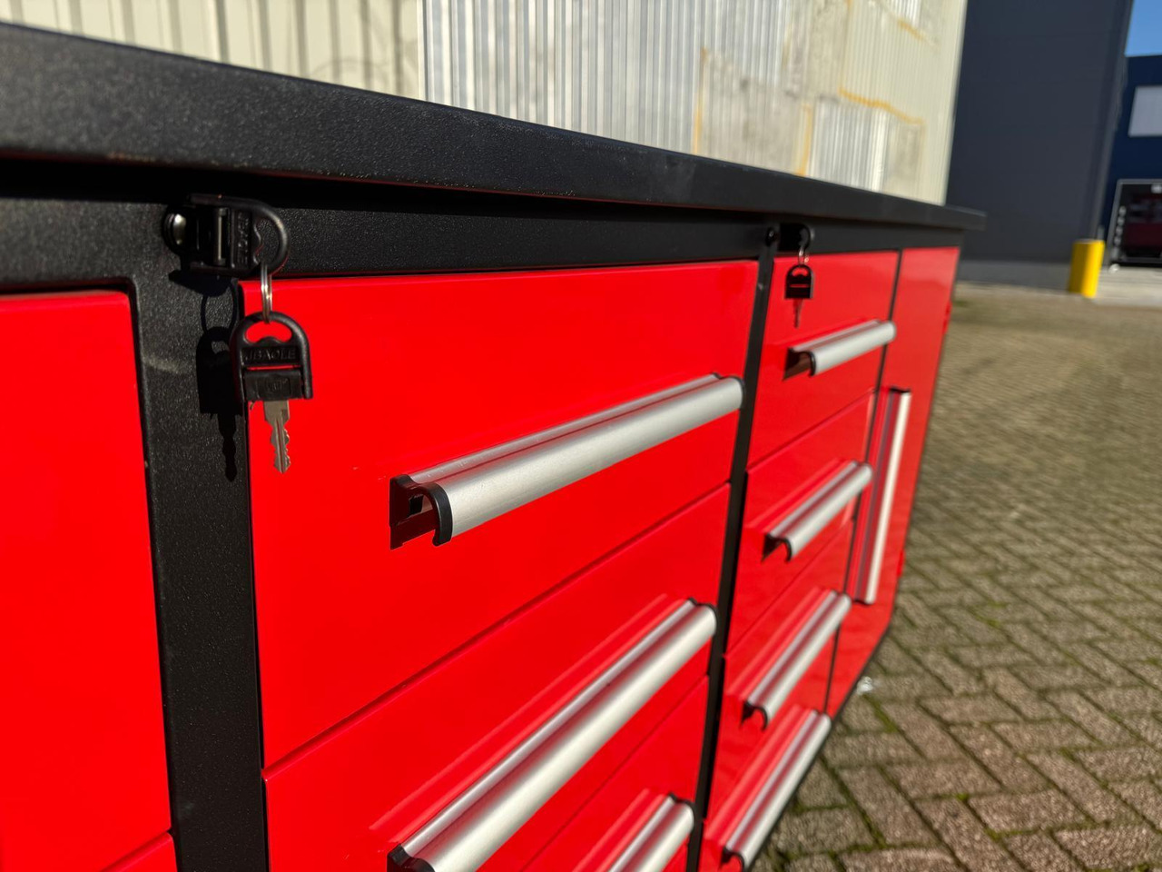 StahlWorks 10FT-12D-2-01C Gereedschapswand met 12 Lades en 2 Deuren (Nieuw) - Attrezzature per officina: foto 4 StahlWorks 10FT-12D-2-01C Gereedschapswand met 12 Lades en 2 Deuren (Nieuw) - Attrezzature per officina: foto 4