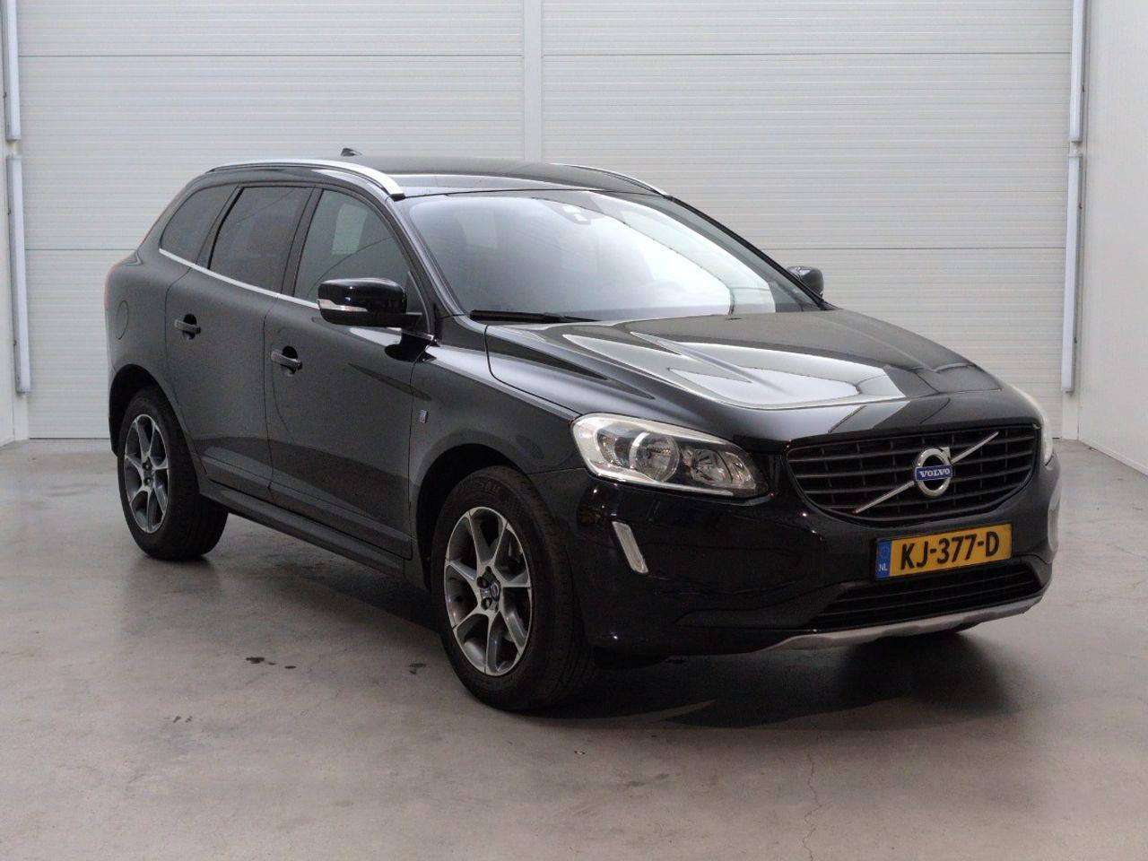 Volvo XC60 2.0 D4 FWD Ocean Race | 2016 | 257.971 km | Automaat | KJ377D | NAP: Geen oordeel - SUV/ Fuoristrada: foto 2 Volvo XC60 2.0 D4 FWD Ocean Race | 2016 | 257.971 km | Automaat | KJ377D | NAP: Geen oordeel - SUV/ Fuoristrada: foto 2