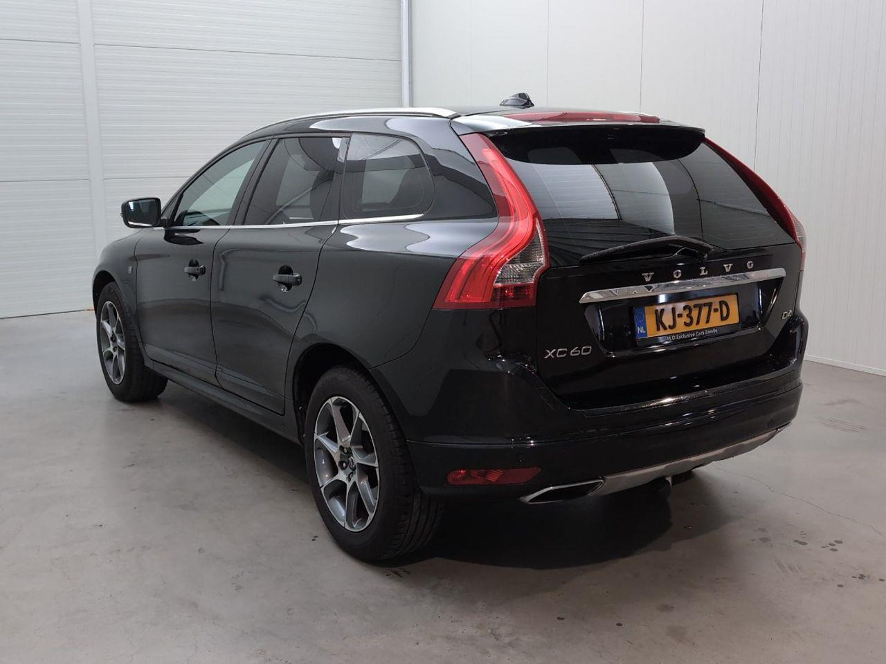 Volvo XC60 2.0 D4 FWD Ocean Race | 2016 | 257.971 km | Automaat | KJ377D | NAP: Geen oordeel - SUV/ Fuoristrada: foto 3 Volvo XC60 2.0 D4 FWD Ocean Race | 2016 | 257.971 km | Automaat | KJ377D | NAP: Geen oordeel - SUV/ Fuoristrada: foto 3