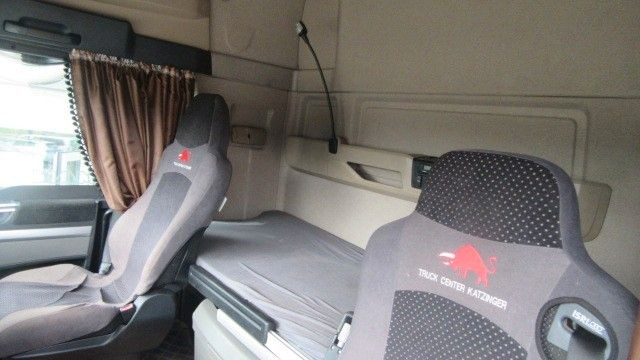 MAN TGX 26.540L inkl. 3 Achs-Anhänger - Camion trasporto legname, Camion con gru: foto 4 MAN TGX 26.540L inkl. 3 Achs-Anhänger - Camion trasporto legname, Camion con gru: foto 4