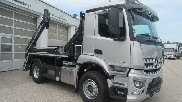 Mercedes-Benz Arocs 1846L 4x2 Absetztkipper km 1.700. Meiller - Autocarro ribaltabile: foto 3 Mercedes-Benz Arocs 1846L 4x2 Absetztkipper km 1.700. Meiller - Autocarro ribaltabile: foto 3