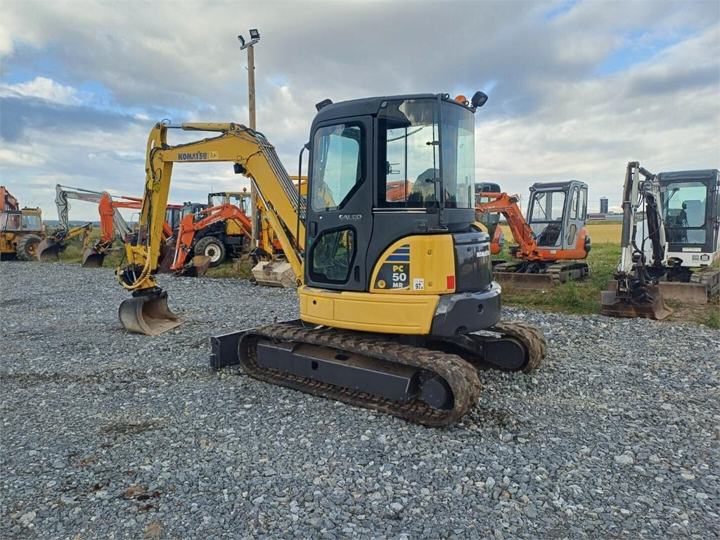 Komatsu pc50mr-2 Engcon pyörittäjällä - Miniescavatore: foto 3 Komatsu pc50mr-2 Engcon pyörittäjällä - Miniescavatore: foto 3
