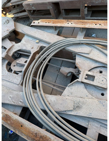 Liebherr Stein HT Diaphragm Wall Grab - Benna a polipo per Macchina da cantiere: foto 3 Liebherr Stein HT Diaphragm Wall Grab - Benna a polipo per Macchina da cantiere: foto 3