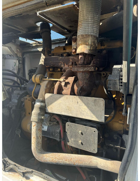 Schwing SP750 - Pompa carrellata per calcestruzzo: foto 5 Schwing SP750 - Pompa carrellata per calcestruzzo: foto 5