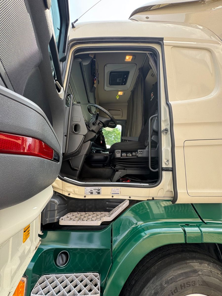 Scania R450/Kupplungspedal/6x2/2xBett/Top-Zustand! - Camion centinato: foto 3 Scania R450/Kupplungspedal/6x2/2xBett/Top-Zustand! - Camion centinato: foto 3