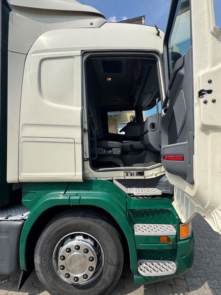 Scania R450/Kupplungspedal/6x2/2xBett/Top-Zustand! - Camion centinato: foto 4 Scania R450/Kupplungspedal/6x2/2xBett/Top-Zustand! - Camion centinato: foto 4
