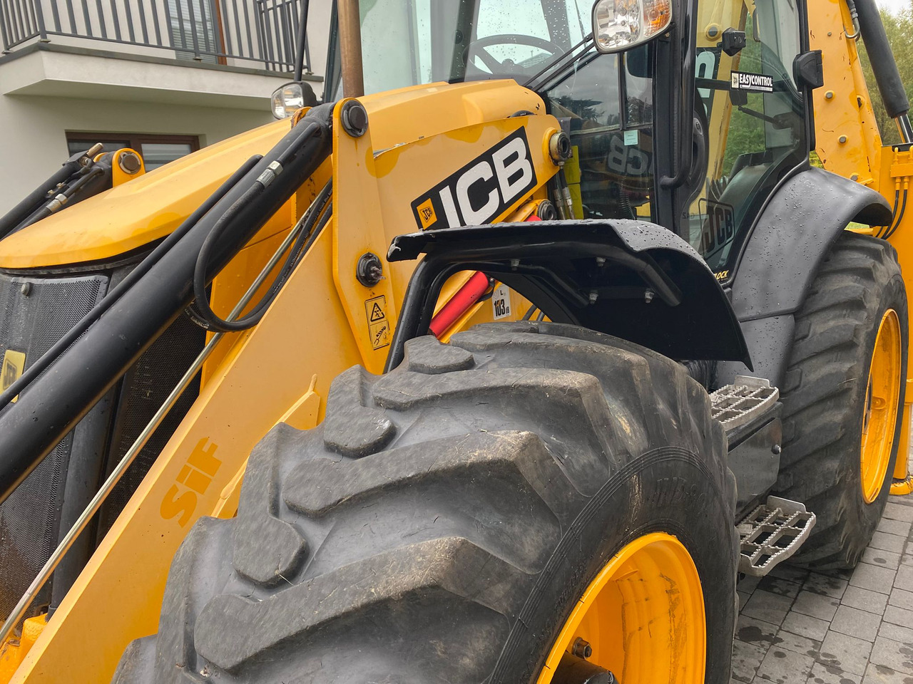 JCB 4CX - Terna: foto 1 JCB 4CX - Terna: foto 1
