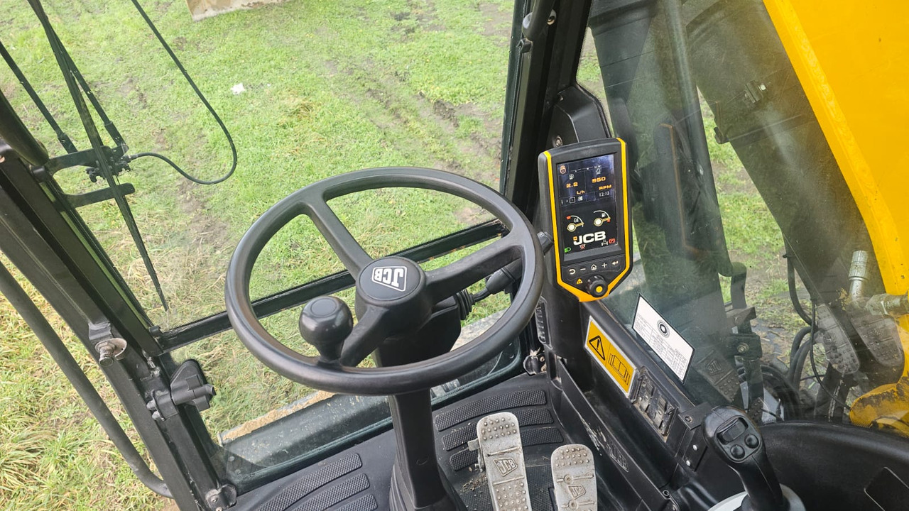 JCB JS175W - Escavatore gommato: foto 2 JCB JS175W - Escavatore gommato: foto 2