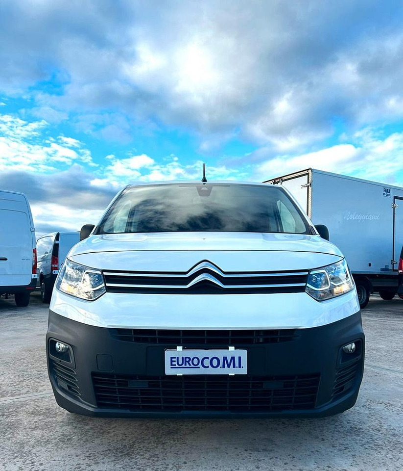 Citroen Berligno 1.6 HDi 100 cv 3 posti - Furgoncino: foto 2 Citroen Berligno 1.6 HDi 100 cv 3 posti - Furgoncino: foto 2