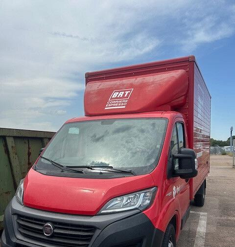 FIAT DUCATO MAXI TELAIO CON BOX IN LEGA 3800*2200* - Furgone box: foto 4 FIAT DUCATO MAXI TELAIO CON BOX IN LEGA 3800*2200* - Furgone box: foto 4